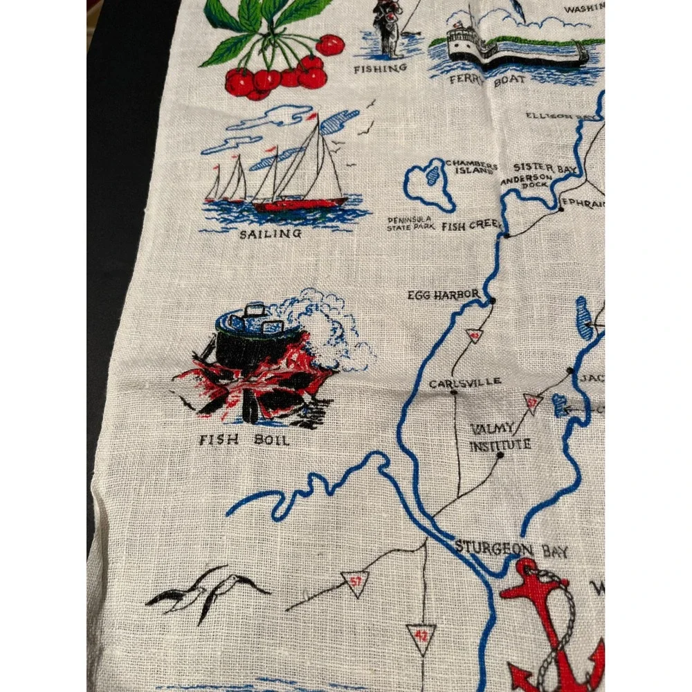 Vintage Door County Wisconsin Souvenir Map Linen Tea Towel Kitchen Decor 15x28